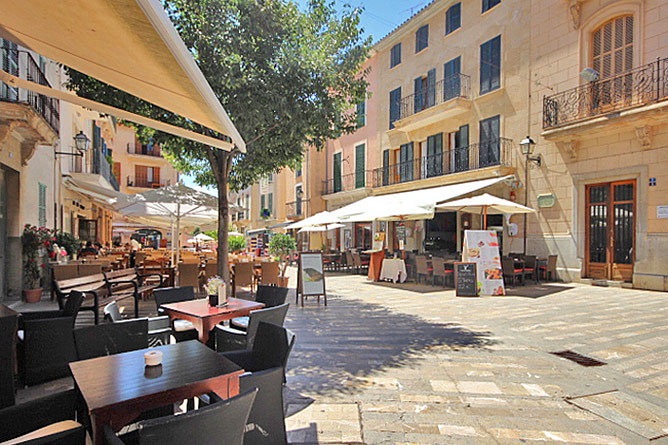 Blick in die Altstadt von Alcudia Altstadt von Alcudia